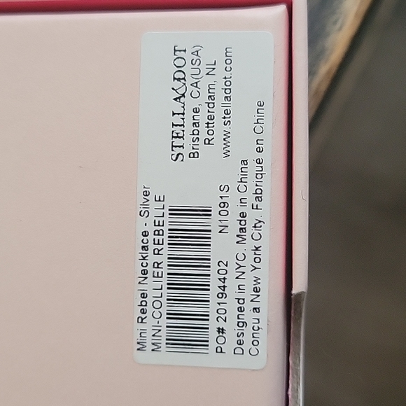 Stella & dot mini rebel necklace- silver - Picture 2 of 2